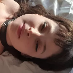 helene-enmarchenoire thumbnail #450821