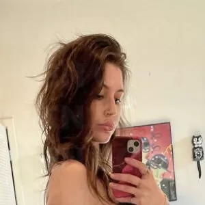 helenfromtwitter thumbnail #1870189