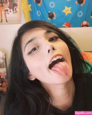 hinawynne thumbnail #1875737