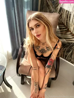 holly-mur thumbnail #1876915