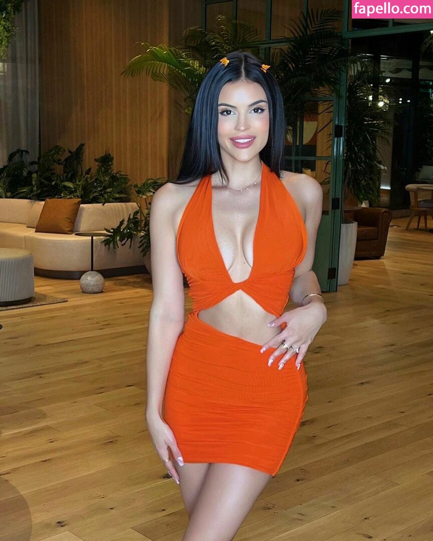 holly-scarfone – I Nudes – Celeb Nudes