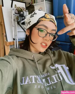 honeebelle thumbnail #1878037