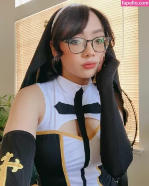 honeebelle thumbnail #1878043