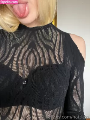 hottless thumbnail #3662726