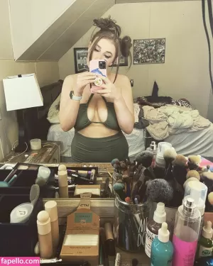idkkat95 thumbnail #3128399