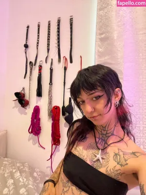 im00grey thumbnail #6189471