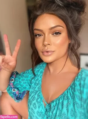 imogen-loxley thumbnail #1885922