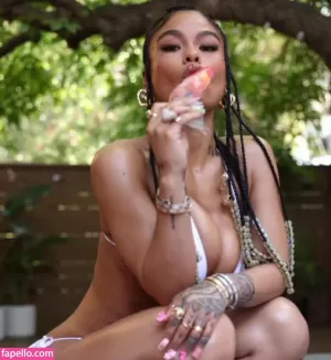 india-love-westbrooks thumbnail #1086909