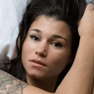 ines-loucif thumbnail #1886699