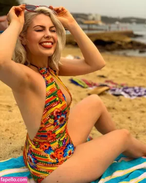 infamousbylaura thumbnail #1886783