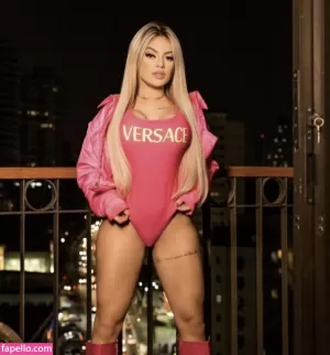 ingrid-ribeiro-layon thumbnail #1887032