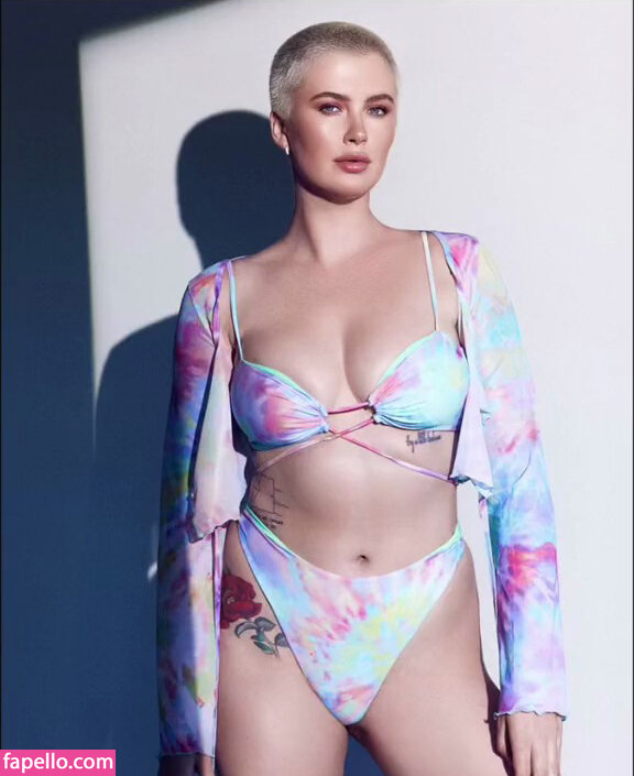 Ireland Baldwin-1