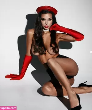 irina-repei thumbnail #4748764