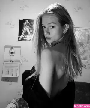isobel-s-adventures thumbnail #3143130