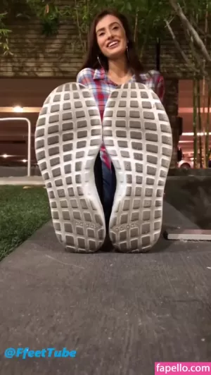 israel-feet thumbnail #2854549