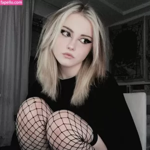 itsarahlaux thumbnail #1893632