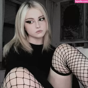 itsarahlaux thumbnail #1893633