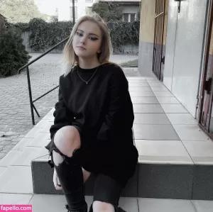 itsarahlaux thumbnail #1893640