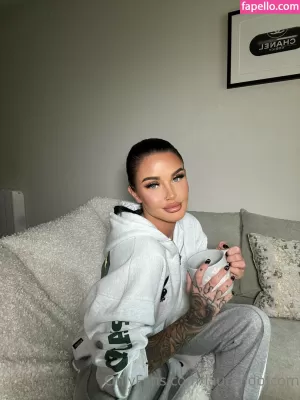 itslaurendotcom-1 thumbnail #379794