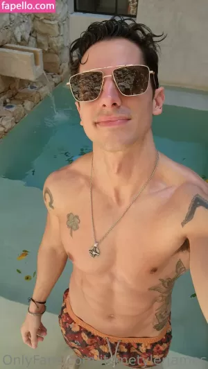 itsmetylerjames thumbnail #3826978