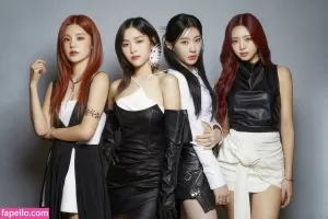 itzy-all-in-us thumbnail #5471633