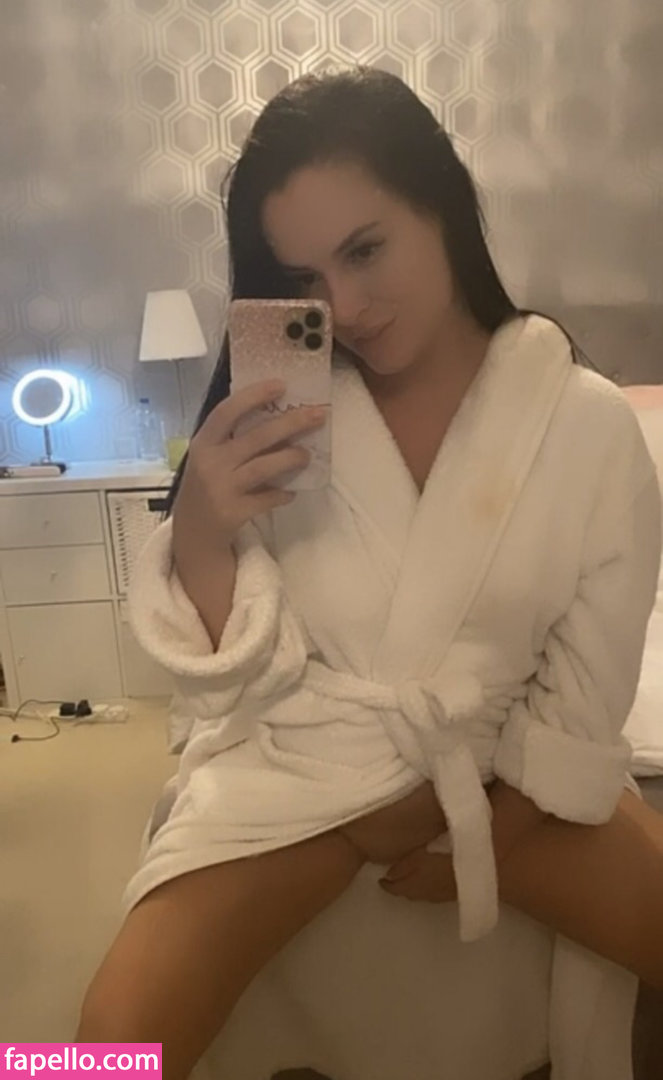 Jade Orvis-3