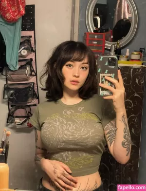jadeyanh thumbnail #103296