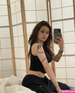 jadeyanh thumbnail #103293