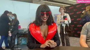 jameela-jamil thumbnail #592417