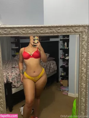 janaevic thumbnail #386355