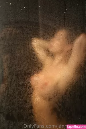 janna-breslin-6 thumbnail #393547