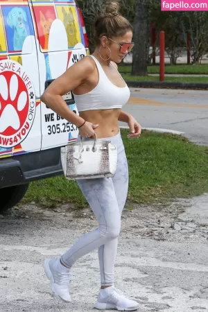 jennifer-lopez thumbnail #201476