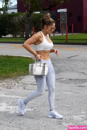 jennifer-lopez thumbnail #201475