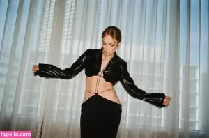 jennifer-lopez thumbnail #201216