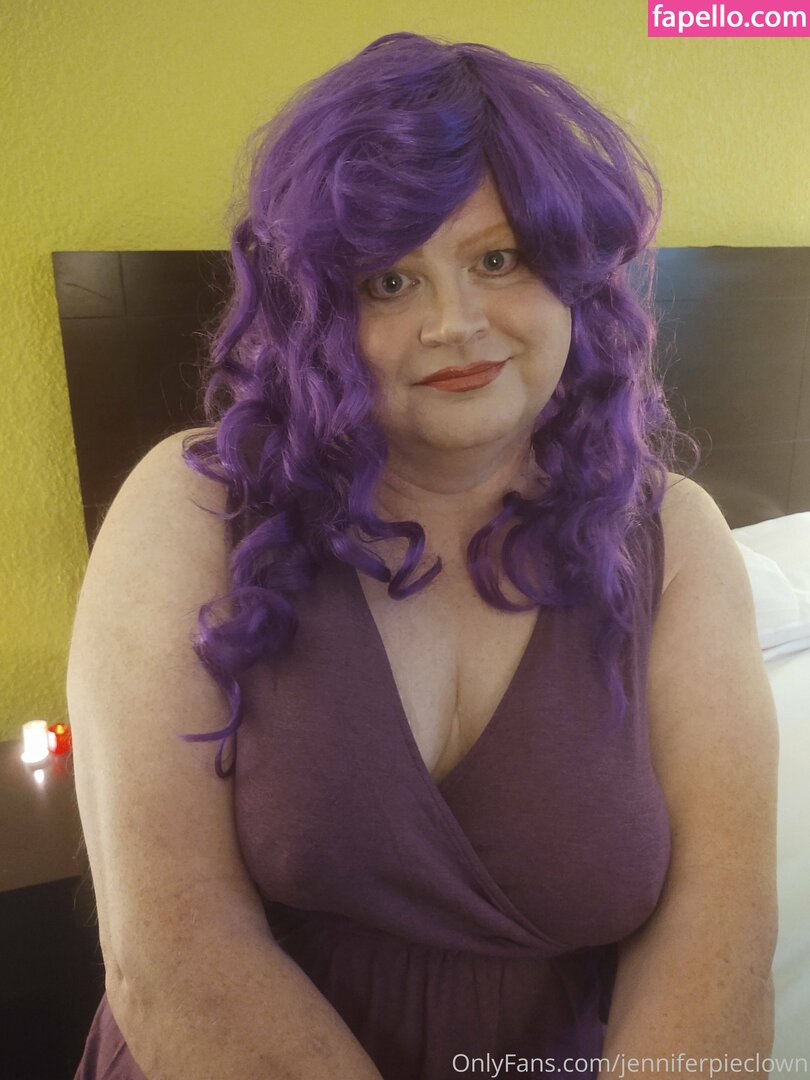 jenniferpieclown-2