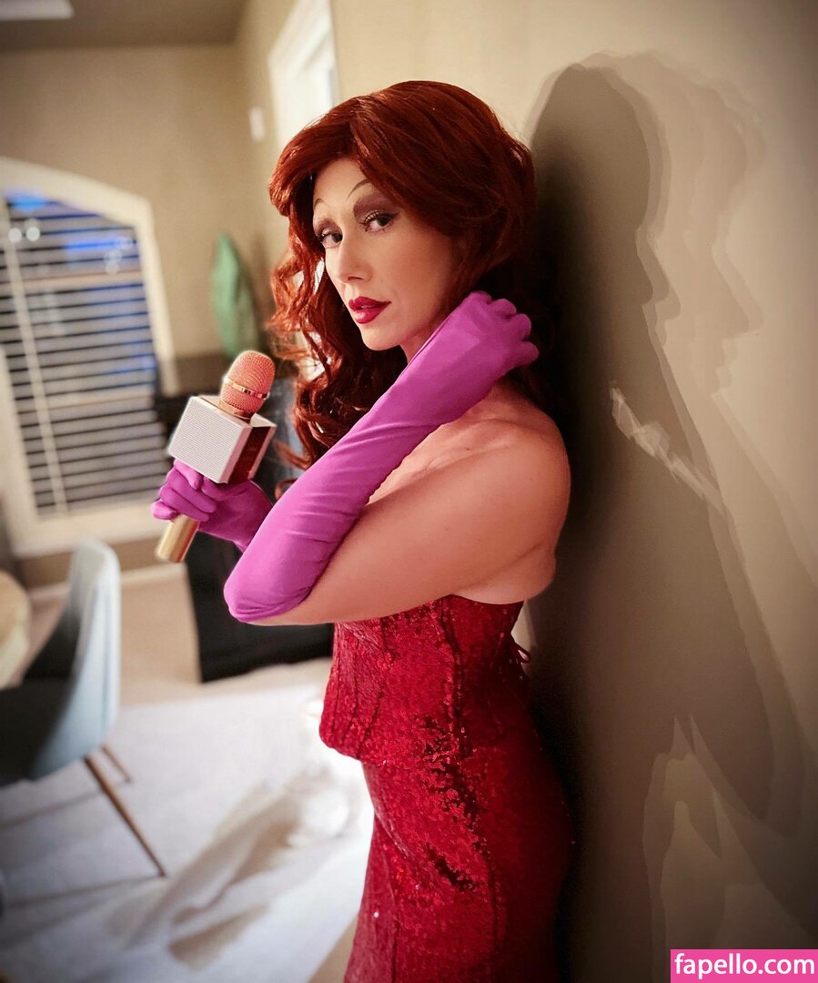 Jewel Staite-3