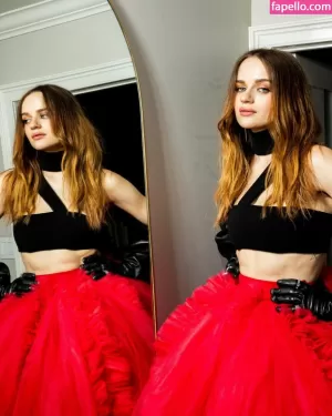 joey-king thumbnail #368391
