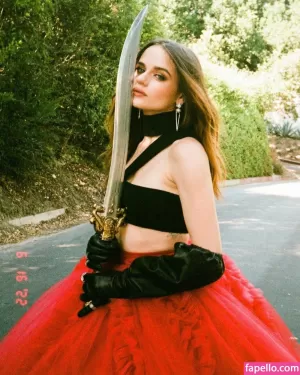 joey-king thumbnail #368390