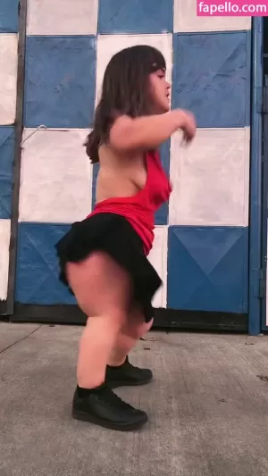 jomini-dancer thumbnail #2578663