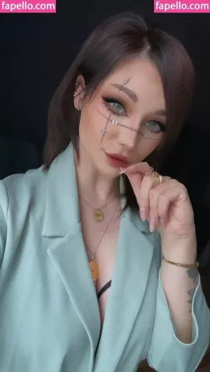 joulischka-1 thumbnail #1925270