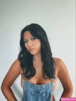 julia-kelly thumbnail #134915