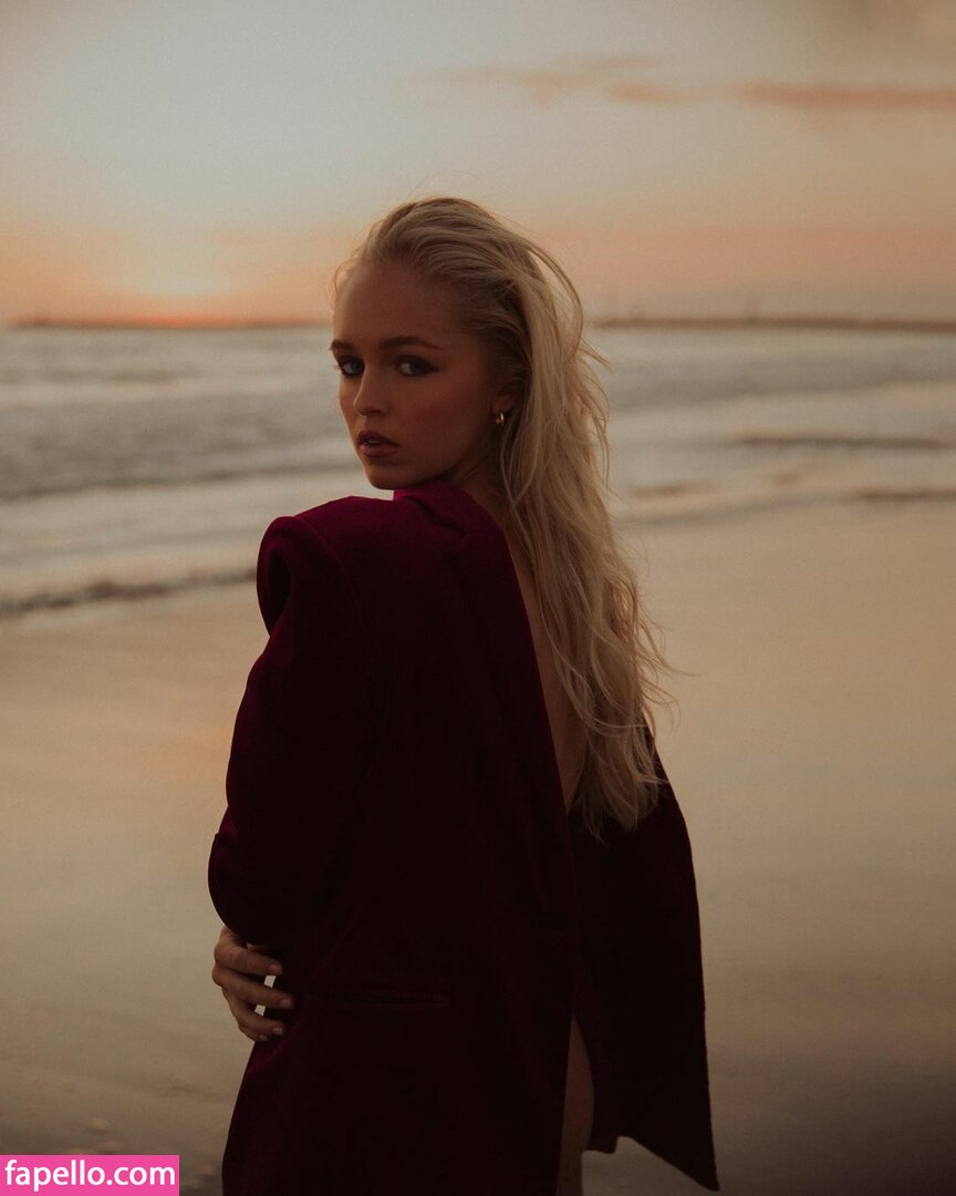 Julia Tychoniewicz-1