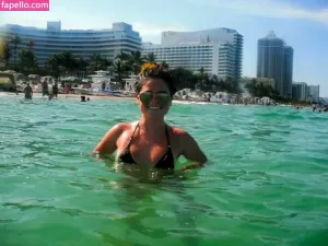 julie-stackhouse thumbnail #1928795