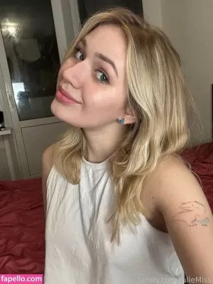 juliemiss thumbnail #6120965
