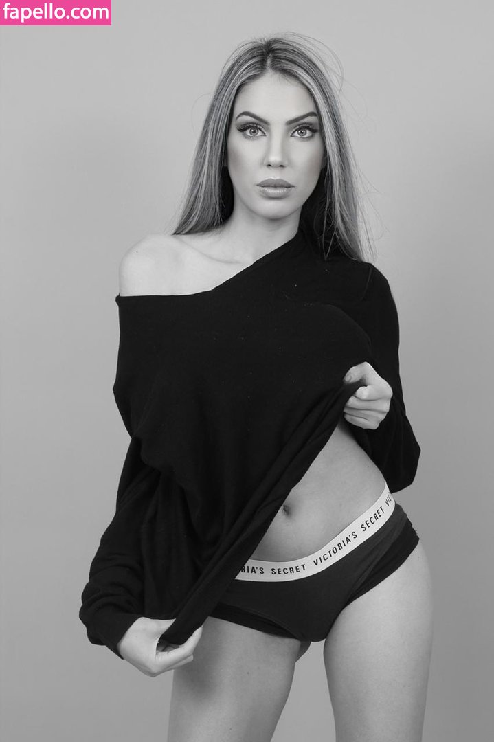 jully-lov – I Nudes – Celeb Nudes