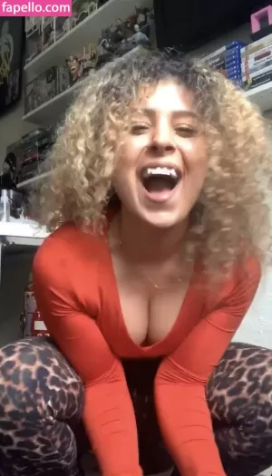 justyeliz thumbnail #1930537
