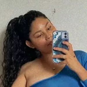 karina-gonzalez thumbnail #6161991