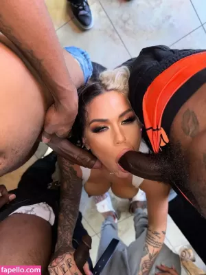 karmen-karma-3 thumbnail #637350