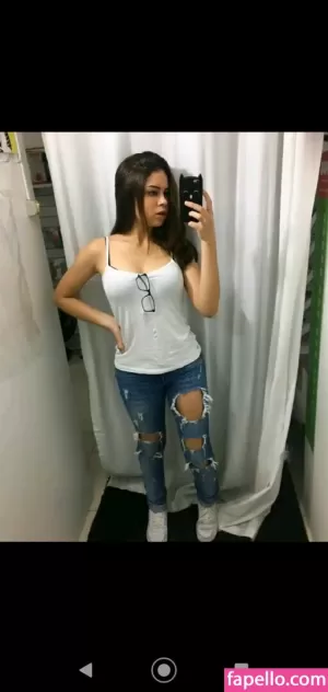 karol-oliveira thumbnail #1937254