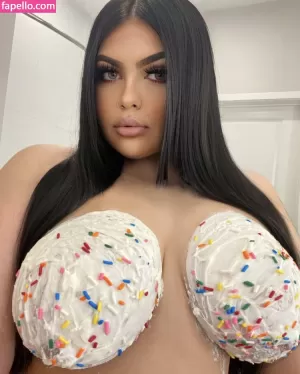 katestrada thumbnail #1942167